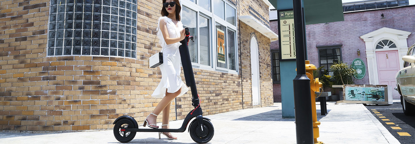 Electric scooters will be standard equipped on the road